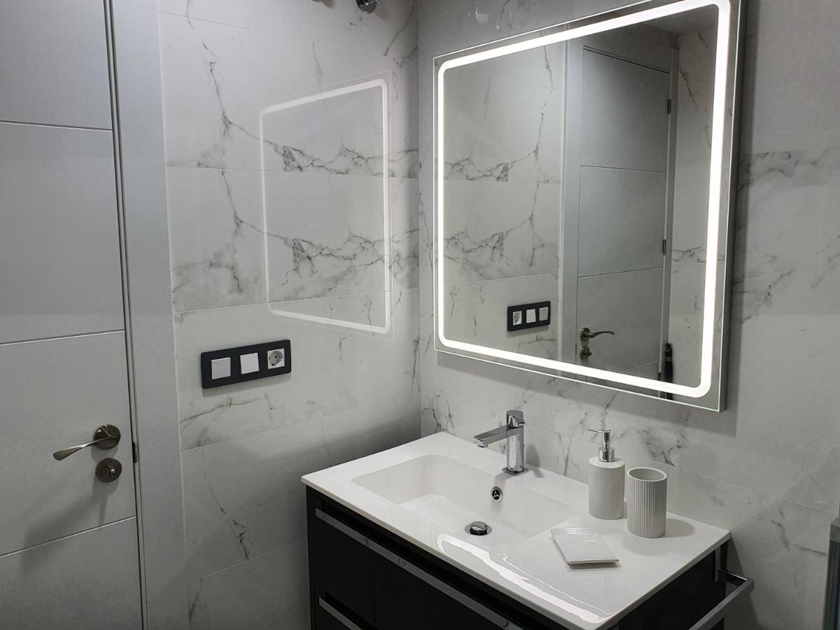 Ordono II Suites Con Aire Acondicionado Y Wifi León Eksteriør bilde